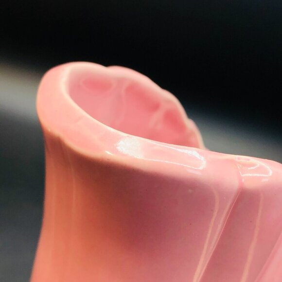 USA Pottery Dusty Rose Nautilus Shell Bud Vase Tropical Coastal Golden Girls - Picture 7 of 12